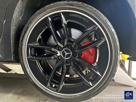 벤츠 CLS53 AMG 투톤 유광 휠도색 + 레드 캘리퍼 도색 / 용인 처인구