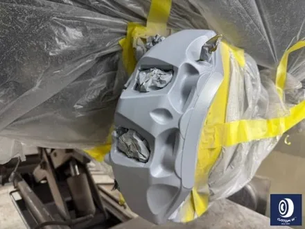 아우디 Q7 55TFSI 플라스틱 커버가 장착된 21인치 휠 블랙 유광 휠도색 + 부식 제거 후, 건메탈 그레이 캘리퍼 도색 / 용인 처인구