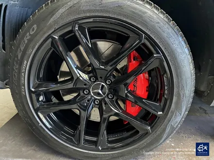 벤츠 GLE53 AMG 휠수리 후 블랙유광 휠도색 & 레드 캘리퍼 도색 / 용인 처인구
