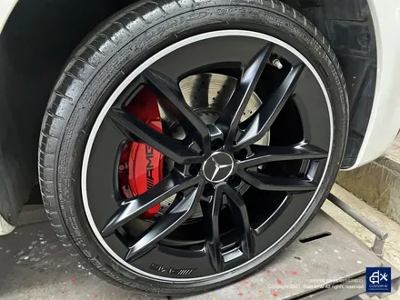 벤츠 E53 AMG 휠수리 후 블랙 실버 투톤 무광 휠도색 + 레드 캘리퍼 도색 / 용인 처인구