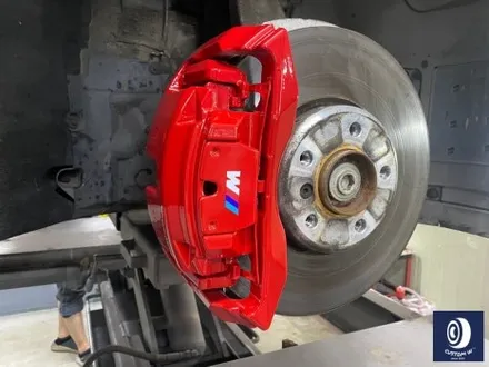 BMW 640D 373M 20인치 휠 수리 도색 불량 약품 박리 / 페인트 제거 후, 블랙 유광 휠 도색 재작업 + 레드 캘리퍼 도색 / 용인 처인구