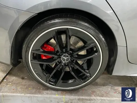 벤츠 CLS53 AMG 휠 상처 수리 후, 블랙 + 실버 투톤 휠도색 그리고  레드 캘리퍼 도색 작업까지_! (FEAT. 비 오는 날에도 작업 이상무_!!) / 용인 처인구