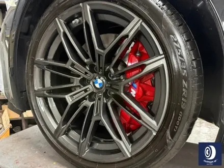 BMW G87 M2 930M 휠 상처 수리 후, 건메탈 그레이 휠도색 + 레드 캘리퍼 도색 / 용인 처인구
