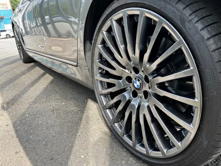 BMW G11 730d 휠 수리 불량 재작업 약품 박리 후 고스트 크롬 휠도색 + 블랙 캘리퍼 도색 / 용인 처인구