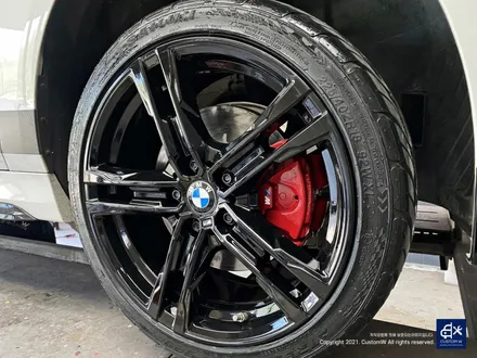 BMW 118d 819M 블랙유광 휠도색 + 레드 캘리퍼 도색 / 용인 처인구