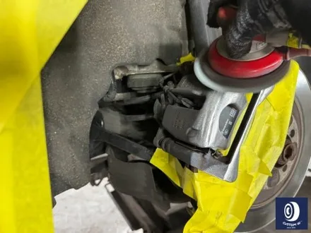 아우디 A7 50TFSI 20인치 다이아몬드 커팅 가공을 이용한 블랙 폴리시 커스텀 투톤 휠도색 + 심각한 부식 제거 후, 카본 세라믹 골드(오렌지 골드) 캘리퍼 도색 작업까지_! / 용인 처인구