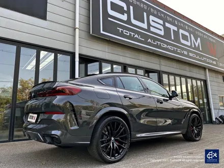신차 BMW X6 40d 742M 블랙유광 휠도색 + 레드 캘리퍼 도색 / 용인 처인구