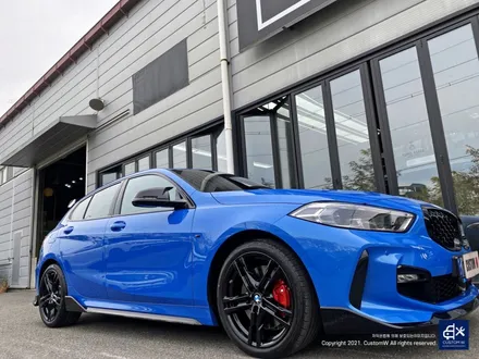 BMW 120i 704M 블랙유광 휠도색 + 레드 캘리퍼 도색 / 용인 처인구
