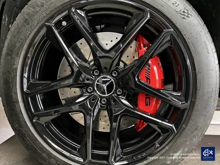 벤츠 GLE53 AMG 휠수리 후 블랙유광 휠도색 + 레드 캘리퍼 도색 / 용인 처인구