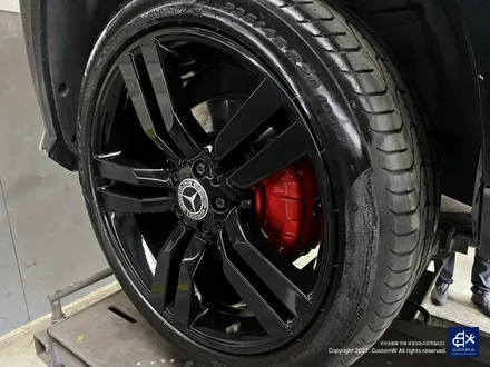벤츠 GLK220 휠수리 후 블랙유광 휠도색 + 부식 제거 후 레드 캘리퍼 도색 / 용인 처인구