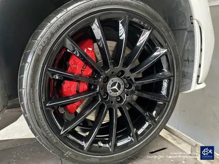 벤츠 CLS400d 휠수리 후 블랙유광 휠도색 + 레드 캘리퍼 도색 / 용인 처인구