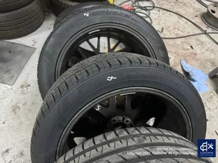 포르쉐 마칸 S 20인치 스파이더 타 업체 잘못된 수리 이력  사틴 블랙 ( JET BLACK / 무광 검정) 휠도색 그리고 레드 캘리퍼 도색 작업까지_! \