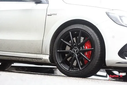 새차도 휠도색&캘리퍼도색을 한다. 강력한 포켓머신! A45 AMG 신차에요! / 용인 처인구