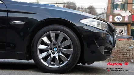 BMW 528I 18인치 터빈휠 상처 수리 후 고스트크롬 휠도색. / 용인 처인구
