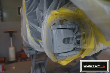 벤츠 W213 E300 아방가르드 다이아몬드컷팅 휠수리로 블랙폴리쉬 휠 만들기 그리고 캘리퍼도색. / 용인 처인구