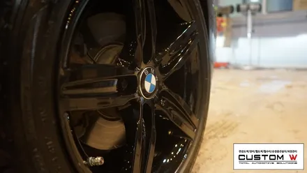 BMW 118d 블랙유광(하이그로시 블랙) 휠도색. / 용인 처인구