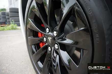 엄청난 가속력 테슬라 모델 S P100D 블랙유광 휠도색 그리고  90D 차량의  레드 캘리퍼 도색 작업까지.! / 용인 처인구