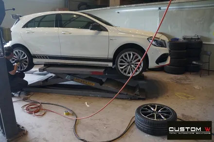 벤츠 A45AMG 상처난 다이아몬드 컷팅 휠 수리 후, 블랙 폴리시 휠로 만들었습니다. / 용인 처인구