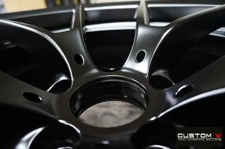 비포장도로에서 손상된  BMW F80 M3 반무광 휠 복원, 카본 세라믹 골드 캘리퍼 도색 / 용인 처인구