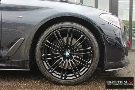 BMW M 530i 664M 휠 상처 수리 후 블랙유광 휠도색 / 용인 처인구