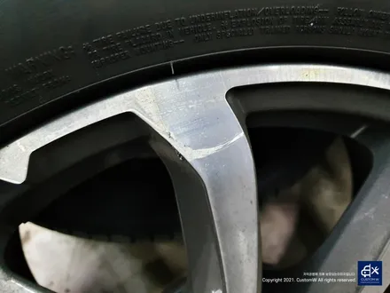 럭셔리 SUV 마세라티 르반떼 휠수리 후 블랙유광 휠도색 / 용인 처인구