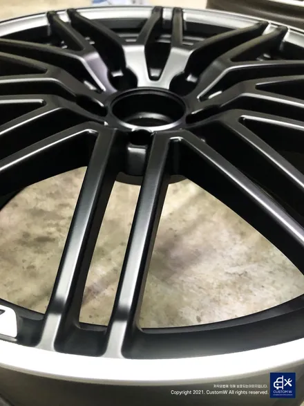 벤츠 GTC AMG 블랙실버 무광 투톤 휠도색 / 용인 처인구