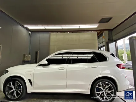BMW G05 X5 45e 741M 휠수리 후 블랙유광 휠도색 / 용인 처인구