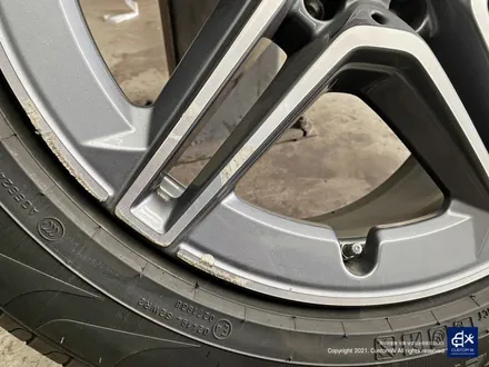 벤츠 GLC220d 휠수리 후 블랙유광 휠도색 + 레드 캘리퍼 도색 / 용인 처인구