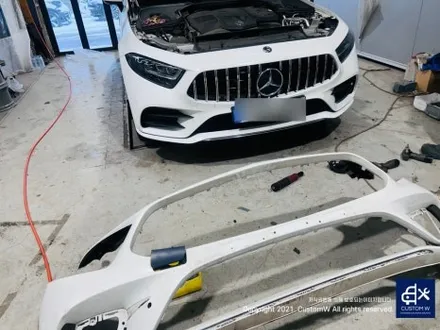 CLS300d 어라운드뷰 순정 360카메라 , 전방 범퍼 사고로인한 판금도색. / 용인 처인구