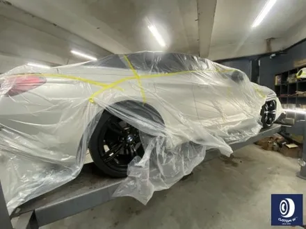 타 업체 잘못된 수리 도색 이력이 있는 BMW 640i 약품 박리 / 페인트 제거 후, 골드 휠 도색 + 엄청난 부식 제거 후, 블루 컬러 캘리퍼 도색으로 부식 방지까지_! / 용인 처인구