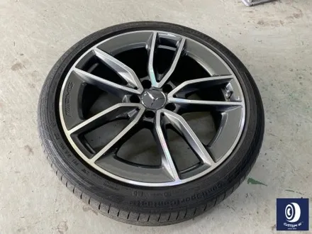 벤츠 C43 AMG 쿠페 휠 상처 수리 후, 다이아몬드 커팅 휠 복원 + 블랙 캘리퍼 도색 / 용인 처인구