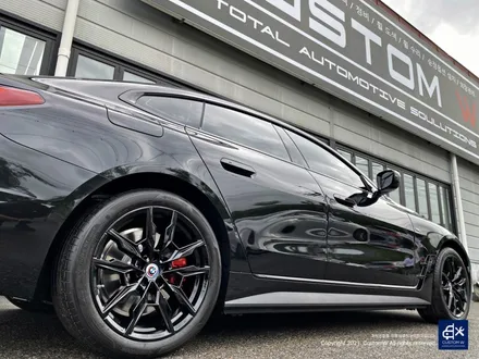 BMW i4 M50 블랙유광 휠도색 + 레드 캘리퍼도색 / 용인 처인구