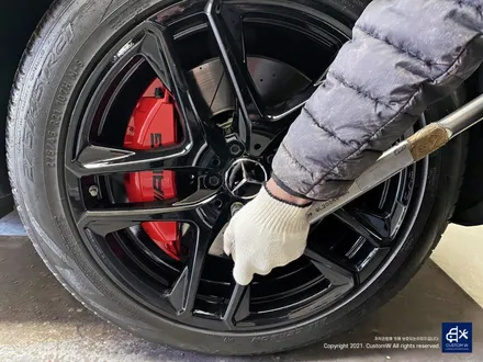 벤츠 GLE53 AMG 휠수리 후 블랙유광 휠도색 & 레드 캘리퍼 도색 / 용인 처인구