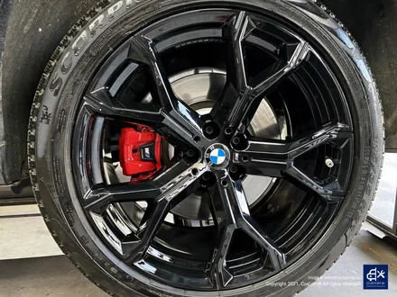 BMW G06 X6 블랙유광 휠도색 + 레드 캘리퍼 도색 / 용인 처인구