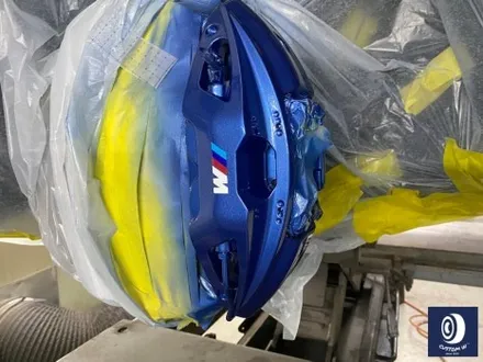 BMW 휠.. 왜 이렇게 만들까... 휠에 장착된 플라스틱 커버는 무슨 의미가 있나? 경량화? 디자인? 신형 740D 신0차 출고 작업 휠 커버 + 휠 블랙 도색 + 캘리퍼  도색 / 용인 처인구