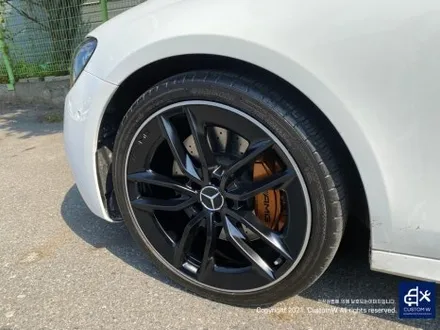 벤츠 E53 AMG 무광 블랙 실버 투톤 휠 도색 + 카본 세라믹 골드 캘리퍼 도색 / 용인 처인구