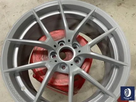 휠 수리 도색 불량 / BMW M4 763M 타 업체 잘못된 휠도색 약품 박리 / 페인트 제거 후, 사틴 블랙 휠 도색 재작업 + 카본 세라믹 골드 캘리퍼 도색 / 용인 처인구