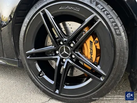 벤츠 A45 AMG 휠수리 후 블랙유광 휠도색 + 카본 세라믹 골드 캘리퍼 도색 / 용인 처인구
