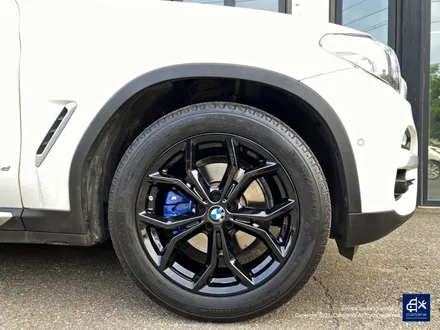 BMW G03 X3 20d 휠 상처 수리 후 블랙유광 휠도색 + 블루 캘리퍼 도색 / 용인 처인구