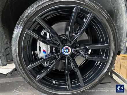 BMW G20 M340i 블랙유광 휠도색 + 실버 캘리퍼 도색 / 용인 처인구