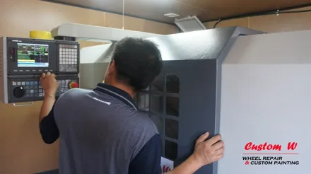 BMW X3 다이아몬드컷팅 휠수리. 겸사겸사 캘리퍼도색도 함께. / 용인 처인구