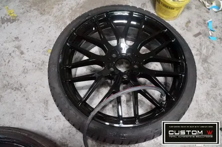 벤츠 A45 AMG 상처수리후, 블랙유광(하이그로시 블랙) 휠도색.! 분당 용인 수입차 벤츠 휠수리복원 휠도색 커스텀W.! / 용인 처인구