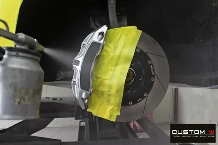 아우디 신형 A5 20인치 블랙 폴리시 휠 + 레드 캘리퍼 도색 / 용인 처인구