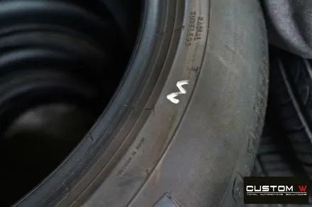 벤츠 GLC300e 휠 상처 수리 후 블랙유광 휠도색 + 레드 캘리퍼 도색 / 용인 처인구
