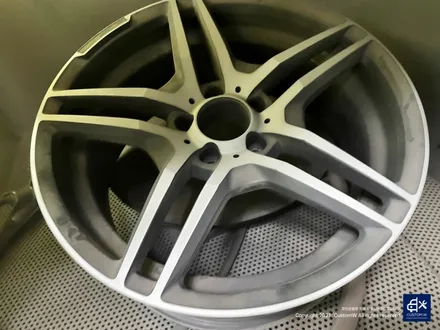 벤츠 W205 C200d 휠수리 후 블랙유광 휠도색 + 레드 캘리퍼 도색 / 용인 처인구