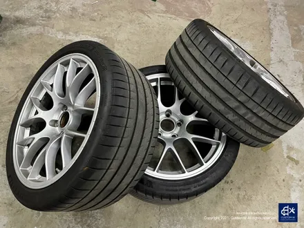 BMW F30 330i Apex EC-7 19인치 휠수리 후 페라리 골드 휠도색 / 용인 처인구