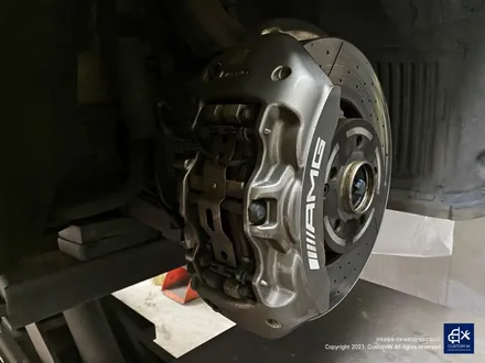 벤츠 GT43 AMG 휠수리 후 블랙유광 휠도색 + 레드 캘리퍼 도색 / 용인 처인구