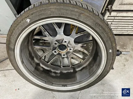 BMW F32 420i Apex EC-7 휠수리 후 페라리 골드 휠도색 / 용인 처인구