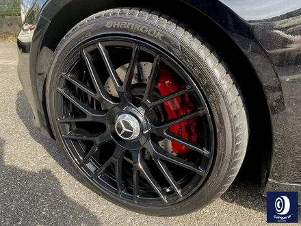 벤츠 C63AMG 하이그로시 블랙(검정 유광) 휠도색 + 레드 캘리퍼 도색 / 용인 처인구