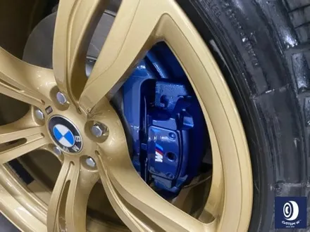타 업체 잘못된 수리 도색 이력이 있는 BMW 640i 약품 박리 / 페인트 제거 후, 골드 휠 도색 + 엄청난 부식 제거 후, 블루 컬러 캘리퍼 도색으로 부식 방지까지_! / 용인 처인구